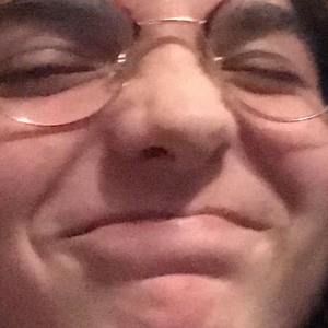 Meet your Posher, Zali